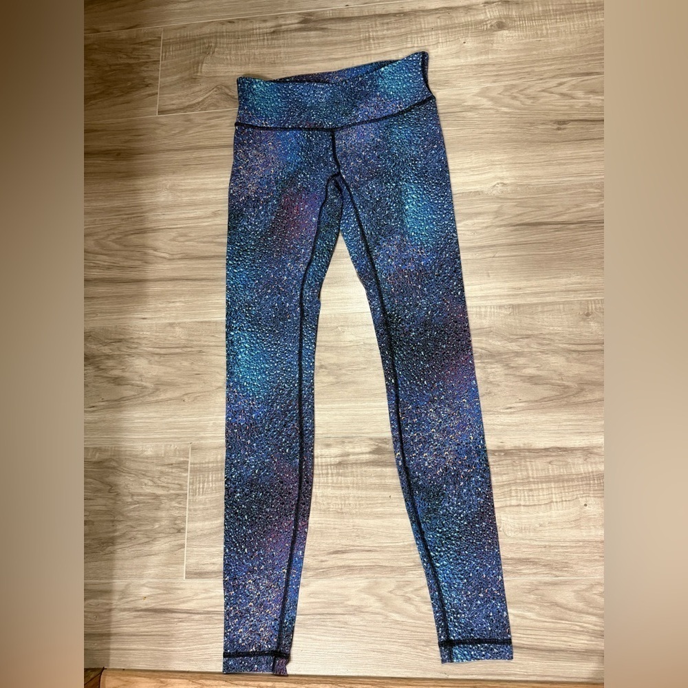 lululemon athletica Multicolor Leggings women's size 6
